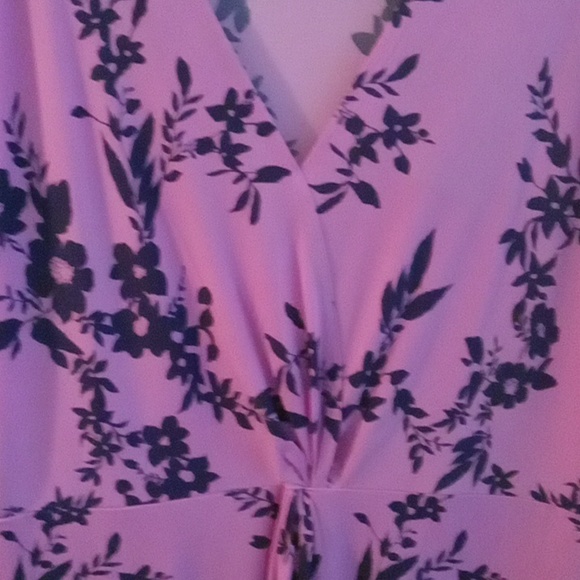 Dress - Picture 2 of 5